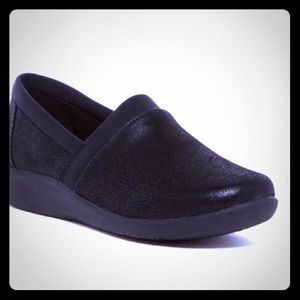 Clark Cloud Stepper (TM) Ortholite shoes 9.5 Wide